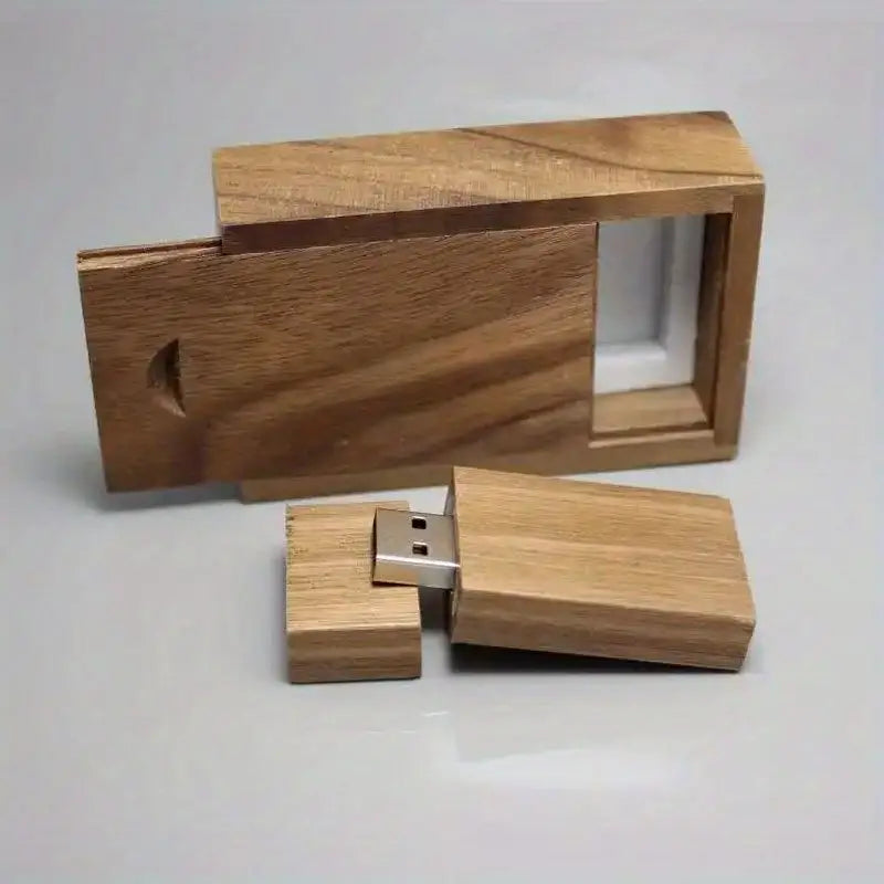 Pen em madeira com box